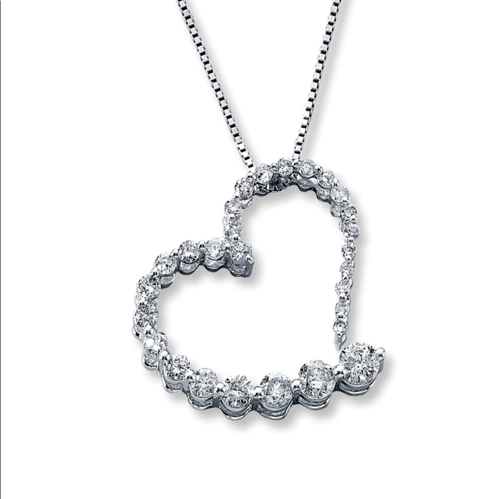 14k White Gold Diamond Necklace